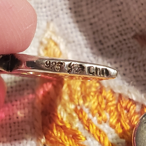 Vintage 925 Silver and Red Glass Purse Handbag Fancy Floral Charm Signed - Picture 5 of 5